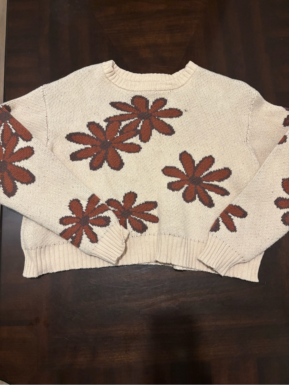 PacSun Cream Crewneck Sweater with Rust Floral Motif